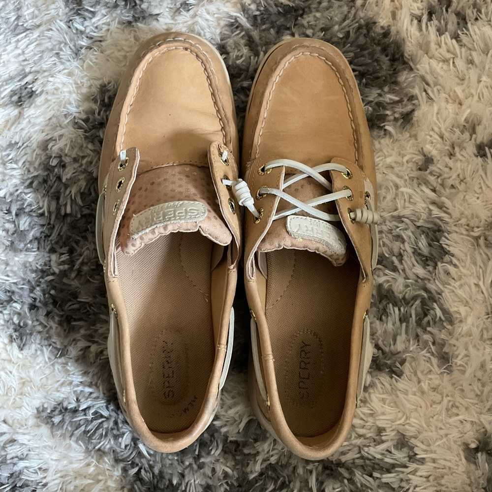 Sperry’s - Picture 2 of 2